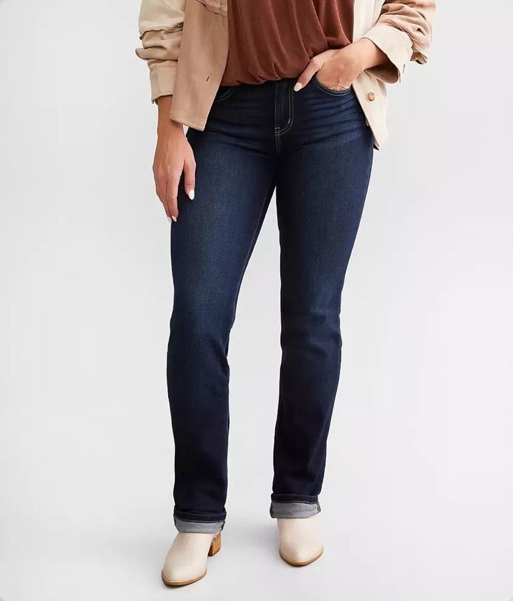 NWT KanCan Exclusive Kurvy Mid-Rise Straight Stretch Jean